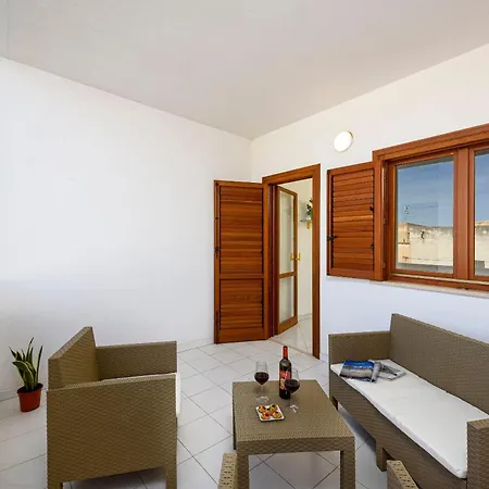 Bilocale Piano Terra A 400 Mt Dal Mare Apartment *